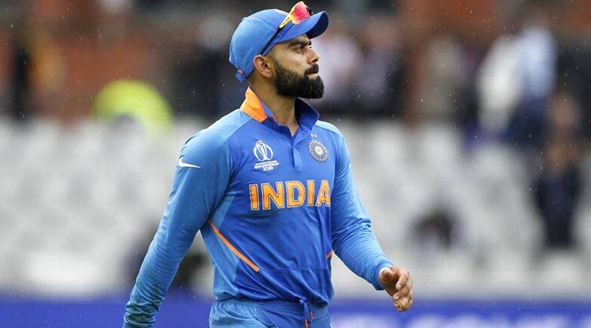IND vs NZ 2nd ODI Match 2020: बीच मैदान में फिर अंपायर के साथ भिड़े कप्तान विराट कोहली, जानें क्या है पूरा मामला IND vs NZ 2nd ODI Match 2020: बीच मैदान में फिर अंपायर के साथ भिड़े कप्तान विराट कोहली, जानें क्या है पूरा मामला