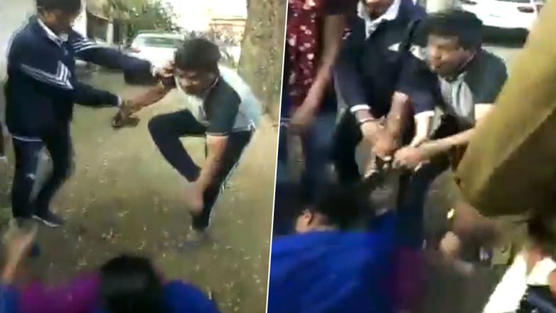 मध्&zwj;यप्रदेश: थाना प्रभारी महिला के साथ थे कमरे में, पहुंच गई पत्नी फिर जो हुआ- देखें VIDEO