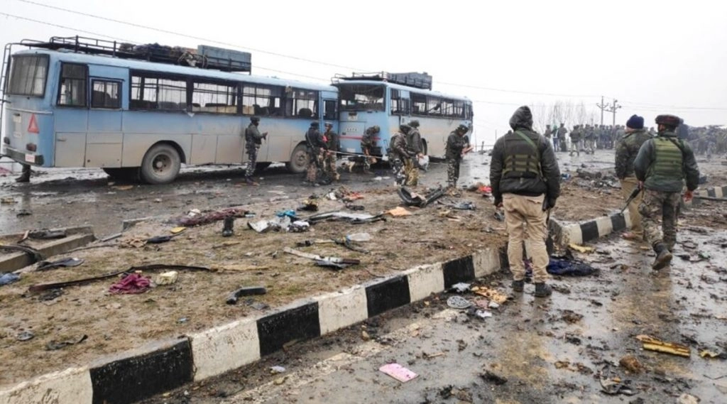 जम्मू में पुलवामा हमले की दूसरी बरसी पर 7 किलो विस्फोटक मिला, बड़ा हादसा टला