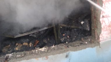 दिल्ली में मुंडका के स्पेयर पार्ट्स फैक्ट्री में आग लगी, फायरब्रिगेड की 26 गाड़ियां मौके पर मौजूद