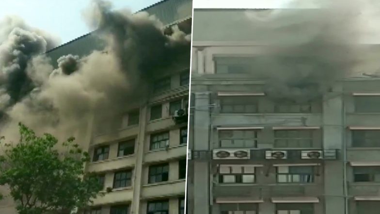 मुंबई: जीएसटी भवन में लगी आग, मौके पर फायर ब्रिगेड की कई गाड़ियां- राहत कार्य जारी