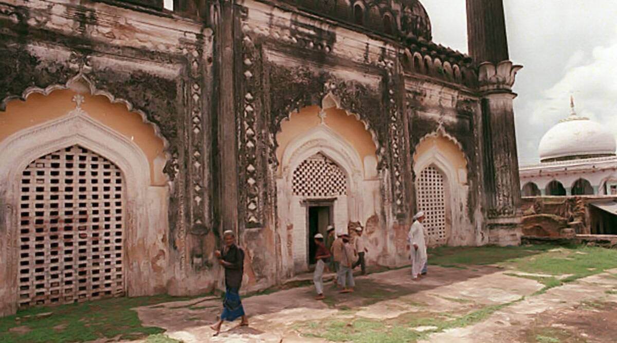 अयोध्या में जमीन लेगा सुन्नी वक्फ बोर्ड: मस्जिद के साथ रिसर्च सेंटर, अस्पताल भी बनेगा अयोध्या में जमीन लेगा सुन्नी वक्फ बोर्ड: मस्जिद के साथ रिसर्च सेंटर, अस्पताल भी बनेगा