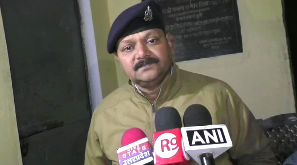 सीतापुर: 3 साल की मासूम के साथ बलात्कार के बाद हत्या, पड़ोसी गिरफ्तार सीतापुर: 3 साल की मासूम के साथ बलात्कार के बाद हत्या, पड़ोसी गिरफ्तार