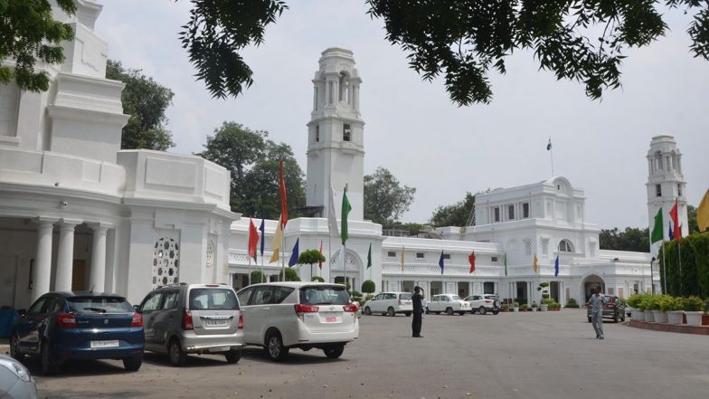 दिल्ली विधानसभा के लिए 22 वर्षो में सिर्फ 31 महिलाएं चुनी गईं