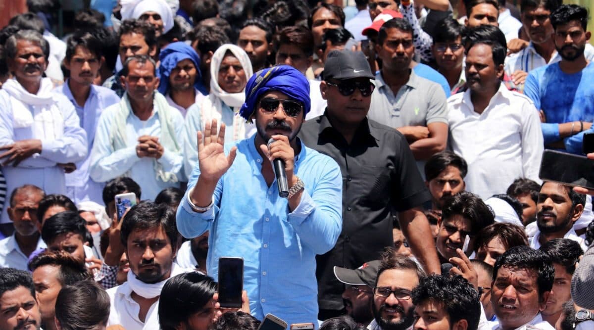Bharat Bandh Today: आरक्षण पर सुप्रीम कोर्ट के फैसले को लेकर भीम आर्मी प्रमुख चंद्रशेखर आजाद ने आज बुलाया भारत बंद Bharat Bandh Today: आरक्षण पर सुप्रीम कोर्ट के फैसले को लेकर भीम आर्मी प्रमुख चंद्रशेखर आजाद ने आज बुलाया भारत बंद