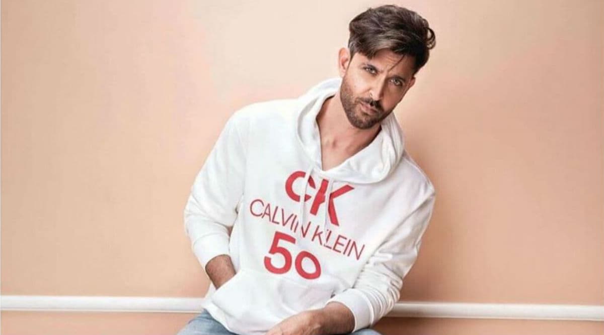 हकलाने वाले छात्र को प्रेजेंटेशन देने से रोका, भड़के ऋतिक रोशन ने टीचर को कह दिया ये हकलाने वाले छात्र को प्रेजेंटेशन देने से रोका, भड़के ऋतिक रोशन ने टीचर को कह दिया ये