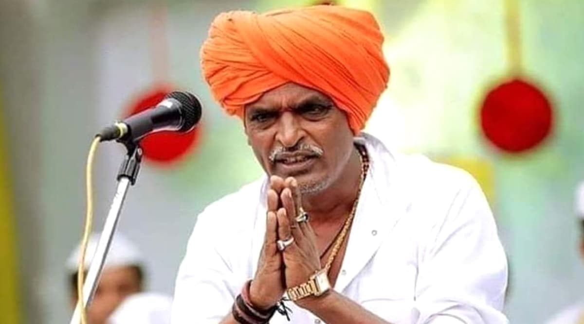 विवादित बयान से मुश्किल में फंसे इंदुरीकर महाराज, कहा-'ईवन डेट पर संभोग करने से बेटा पैदा होता है' विवादित बयान से मुश्किल में फंसे इंदुरीकर महाराज, कहा-'ईवन डेट पर संभोग करने से बेटा पैदा होता है'
