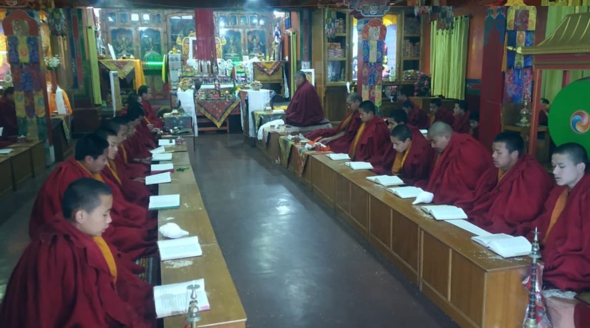 Losar Festival 2020: शिमला के दोरजे द्रक मठ में मनाया जा रहा है लोसर फेस्टिवल, तिब्बती लोग इसे धूमधाम से करते हैं सेलिब्रेट Losar Festival 2020: शिमला के दोरजे द्रक मठ में मनाया जा रहा है लोसर फेस्टिवल, तिब्बती लोग इसे धूमधाम से करते हैं सेलिब्रेट