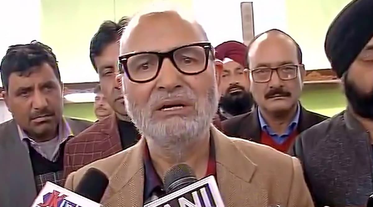 जम्मू-कश्मीर: उमर अब्दुल्ला-महबूबा मुफ्ती के बाद पूर्व मंत्री नईम अख्तर पर भी लगा पब्लिक सेफ्टी एक्ट लगा जम्मू-कश्मीर: उमर अब्दुल्ला-महबूबा मुफ्ती के बाद पूर्व मंत्री नईम अख्तर पर भी लगा पब्लिक सेफ्टी एक्ट लगा