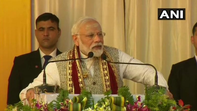 उत्तर प्रदेश के वाराणसी में बोले पीएम मोदी, सीएए और धारा 370 पर कायम हैं और रहेंगे