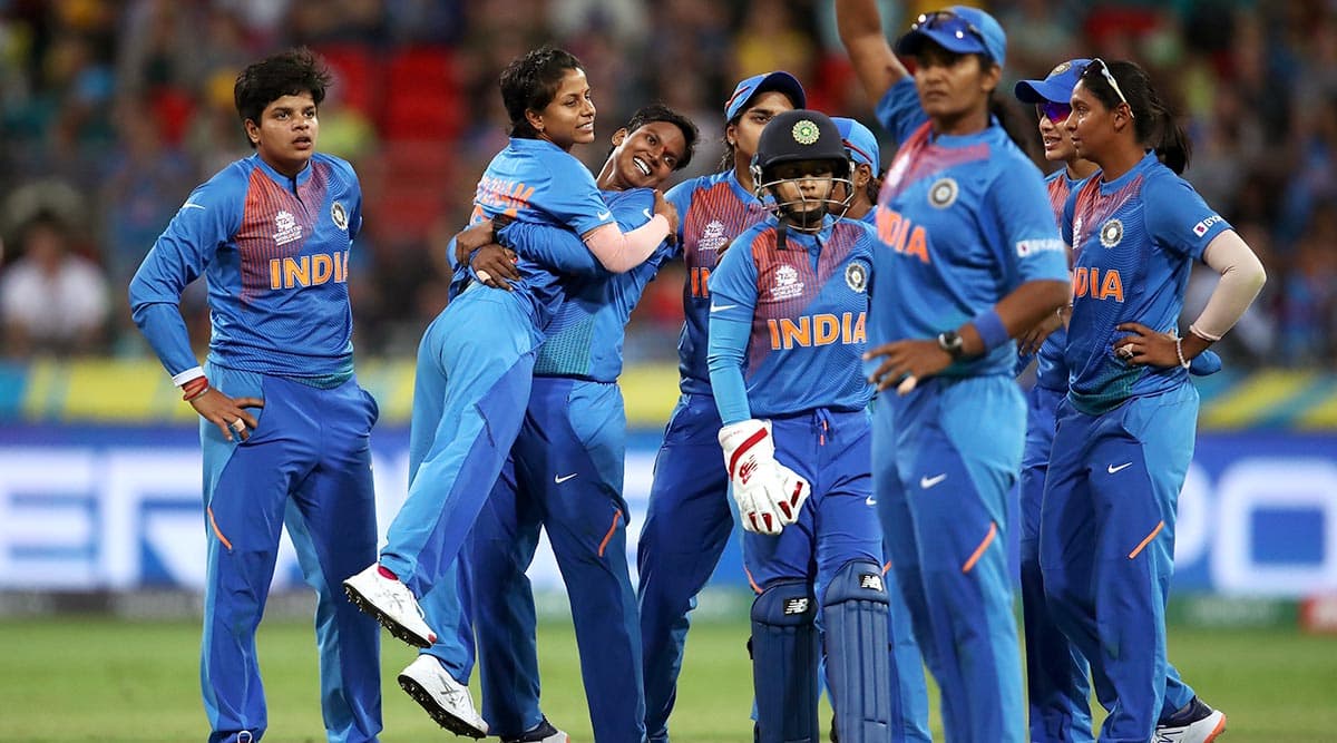 India vs Australia, Women's T20 World Cup 2020: पूनम यादव ने किया कमाल, भारत ने ऑस्ट्रेलिया को 17 रनों से हराया India vs Australia, Women's T20 World Cup 2020: पूनम यादव ने किया कमाल, भारत ने ऑस्ट्रेलिया को 17 रनों से हराया