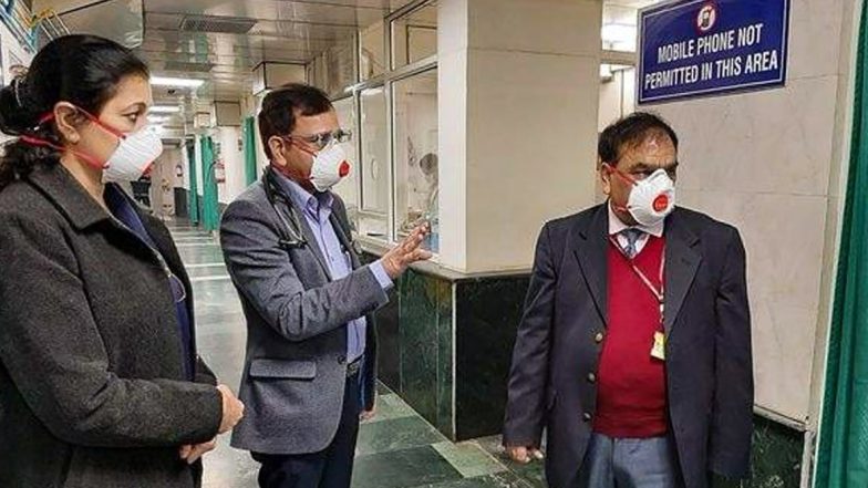 कोरोनावायरस: कुवैत के लिए उड़ानें रद्द, केरल  एयरपोर्ट पर 170 यात्री फंसे