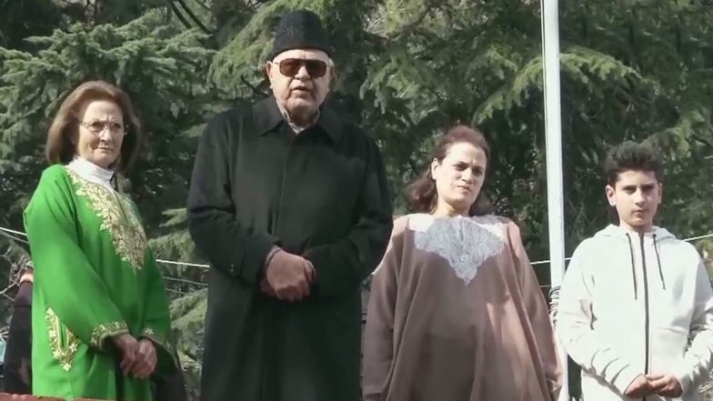 जम्मू-कश्मीर: फारूक अब्दुल्ला 7 महीने बाद हिरासत से हुए रिहा, कहा- मैं आज आजाद हूं