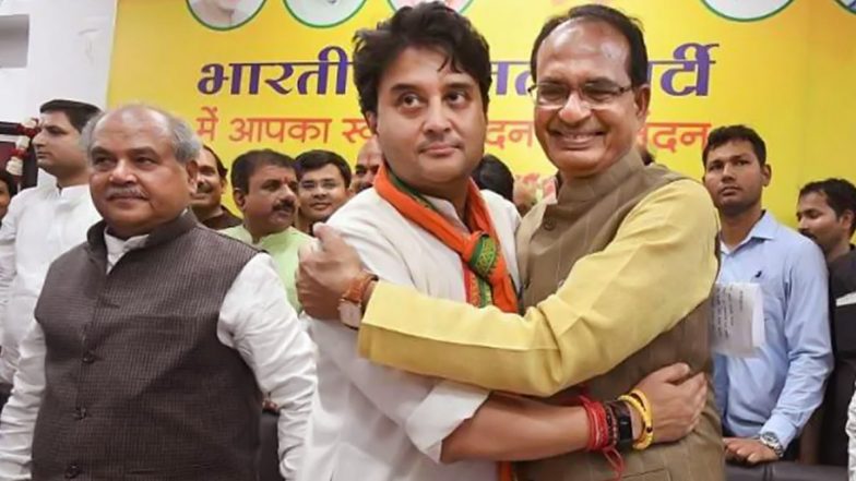 मध्य प्रदेश: 15 महीनों में धराशाई हो गई कमलनाथ की सरकार, शिवराज और सिंधियां ने कहा सत्यमेव जयते