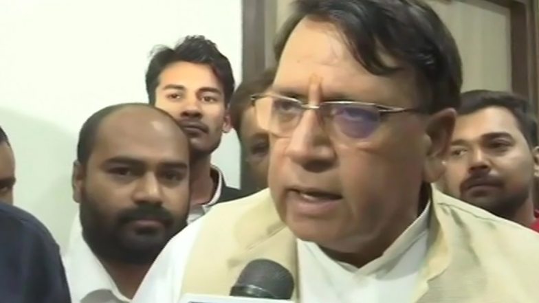 मध्य प्रदेश का सियासी संकट: कांग्रेस का आरोप- बंधक बनाए गए विधायकों को डरा धमका रही बीजेपी