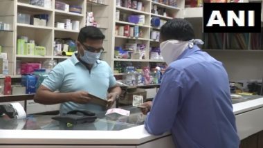 कोरोना वायरस से जंग: महाराष्ट्र में मास्क और सैनिटाइजर स्टॉक के बाहर, सरकार द्वारा तय दाम पर बेचने को तैयार नहीं फार्मासिस्ट