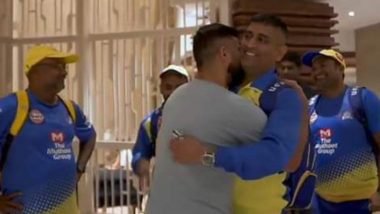 IPL 2020: लंबे अरसे बाद धोनी और रैना जिस अंदाज में मिले, वो हर शख्स को अपने दोस्त की याद दिला देगा, देखें वीडियो