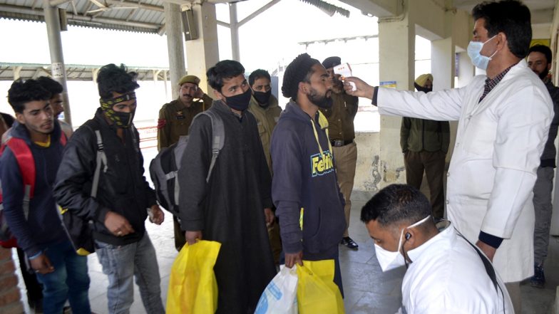 Coronavirus: जम्मू-कश्मीर में COVID-19 से संक्रमित 65 वर्षीय बुजुर्ग ने तोड़ा दम, भारत में कोरोना वायरस से मरने वालों की संख्या 13 हुई