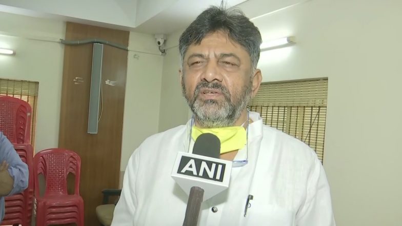 CBI Raids Congress's DK Shivakumar's Premises: कर्नाटक कांग्रेस प्रमुख डीके शिवकुमार के ठिकानों पर CBI की छापेमारी, 50 लाख से अधिक कैश बरामद