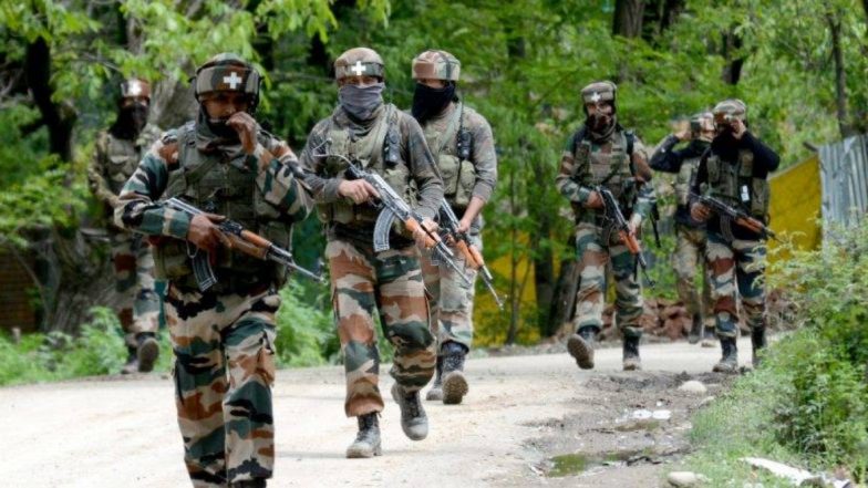 Odisha: सीआरपीएफ ने बरामद किए भारी संख्या में हथियार ओर विस्फोटक