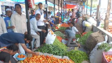 Covid-19: देश में कोविड प्रतिबंधों से व्यापार सात दिनों में ही 30 फीसदी घटा, बाजार में लोगों की मौजूदगी हुई आधी