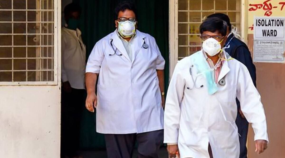 Coronavirus: मुंबई के वॉकहार्ट अस्पताल के कर्मचारी कोरोना से संक्रमित, हॉस्पिटल को किया गया कंटेनमेंट जोन घोषित Coronavirus: मुंबई के वॉकहार्ट अस्पताल के कर्मचारी कोरोना से संक्रमित, हॉस्पिटल को किया गया कंटेनमेंट जोन घोषित