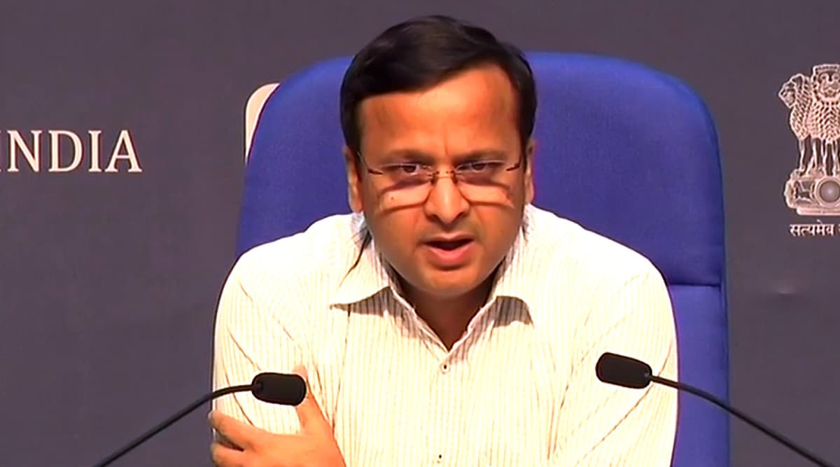 कोरोना का कहर जारी: देश में 24 घंटे के भीतर 12 लोगों की मौत, 328 नए मामले आए सामने; कोविड-19 से संक्रमित मरीजों की संख्या 1965 पहुंची कोरोना का कहर जारी: देश में 24 घंटे के भीतर 12 लोगों की मौत, 328 नए मामले आए सामने; कोविड-19 से संक्रमित मरीजों की संख्या 1965 पहुंची