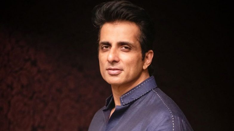 सोनू सूद के फैन ने हाथ काटकर लिखा उनका नाम, नाराज एक्टर ने कहा- दिल तोड़ दिया