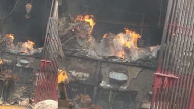 दिल्ली के बवाना औद्योगिक क्षेत्र में गत्ता फैक्ट्री में लगी आग, मौके पर पहुंचे 14 फायर टेंडर