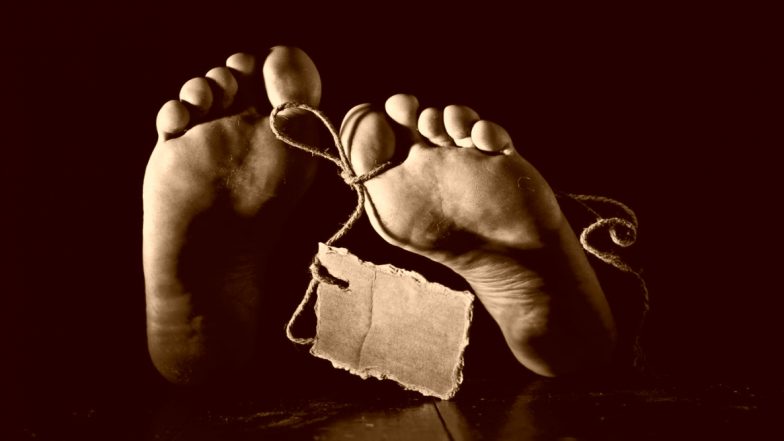 West Bengal:  बंगाल की खाड़ी में पलटे ट्रॉलर से मिले नौ मछुआरों के शव, एक लापता