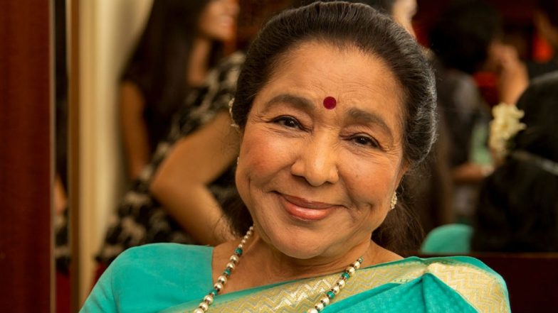 आशा भोंसले ने अपना यूट्यूब चैनल किया लॉन्च, कहा-पोती ने किया प्रोत्साहित