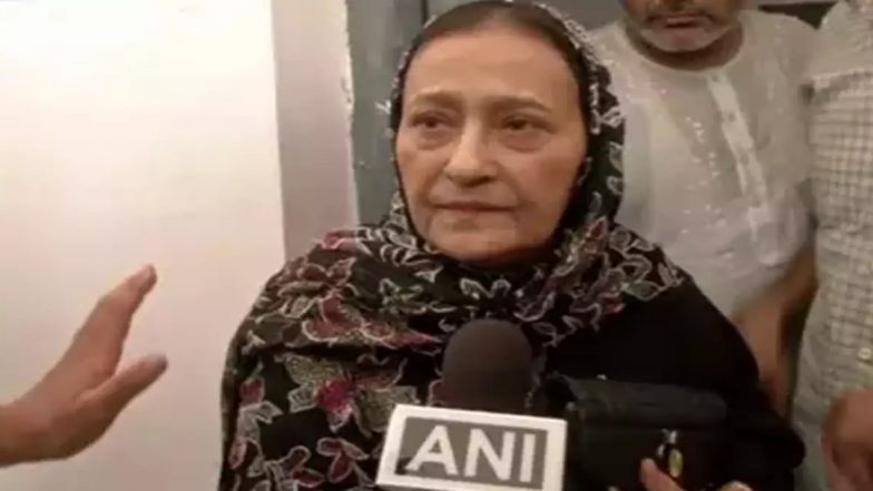 एसपी सांसद आजम खान की पत्नी तंजीन फातिमा जेल में गिरने के बाद हुईं चोटिल, धोखाधड़ी और जालसाजी के आरोप में जेल में हैं बंद