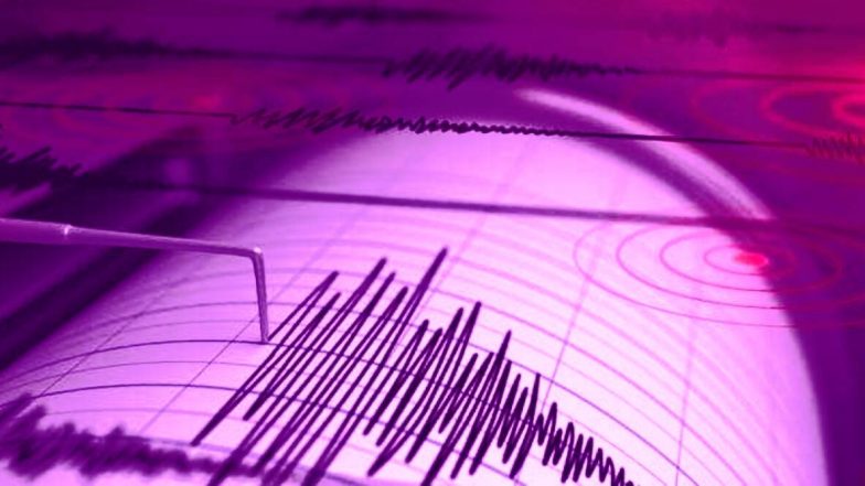 Earthquake in Delhi-NCR: राजधानी में फिर कांपी धरती, दिल्ली-गुरुग्राम बॉर्डर पर आया 2.1 तीव्रता का भूकंप