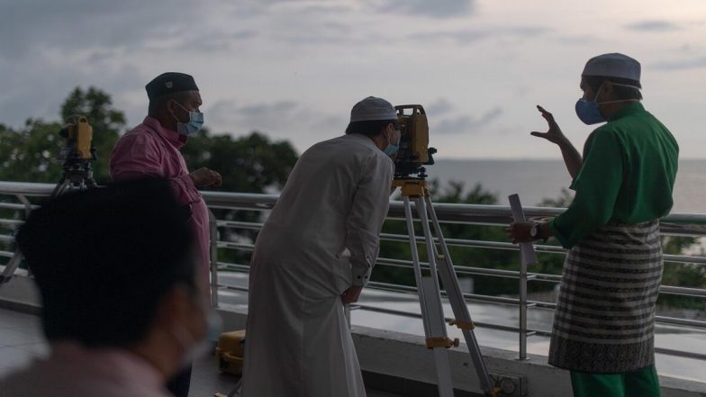 Eid 2020 Moon Sighting in Uttar Pradesh: लखनऊ-प्रयागराज-कानपुर समेत पूरे उत्तर प्रदेश के मुसलमान आज करेंगे ईद का चांद देखने की कोशिश