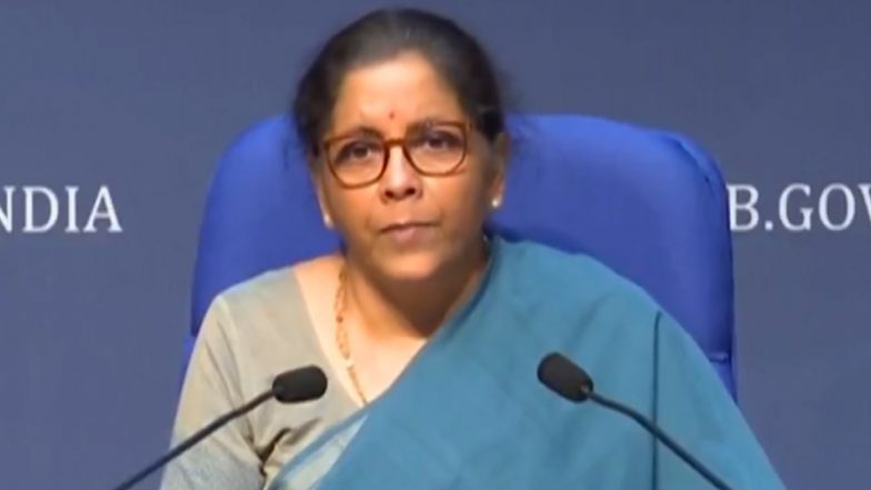 निर्मला सीतारमण ने UPA सरकार पर फोड़ा पेट्रोल-डीजल की बढ़ती कीमतों का ठीकरा, कहा- मोदी सरकार नहीं घटाएगी एक्साइज ड्यूटी