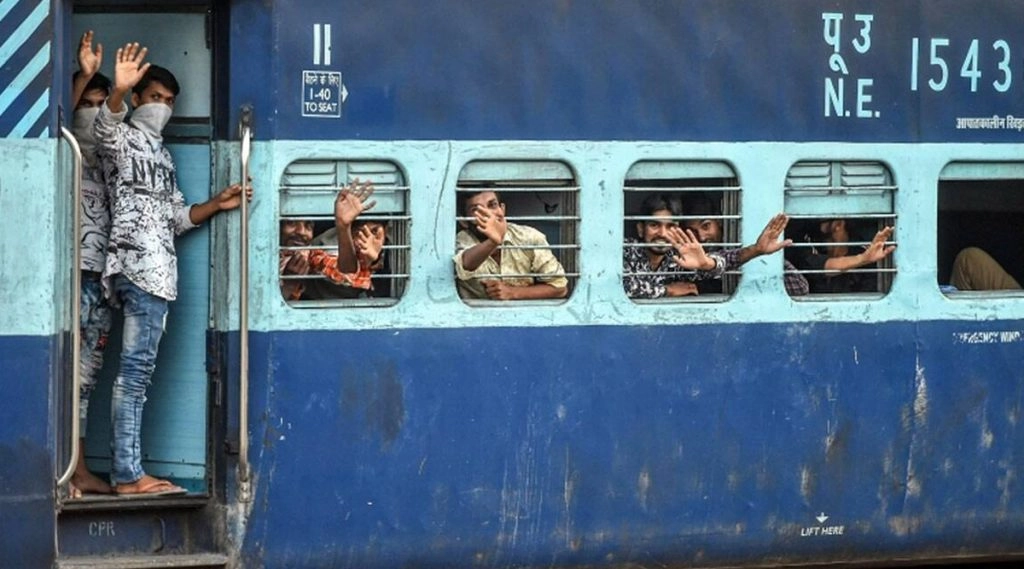 दक्षिण-मध्य रेलवे सोमवार से अनारक्षित ट्रेनों का परिचालन फिर से शुरू करेगा