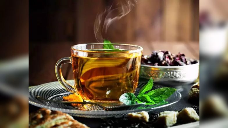 घर में कैसे बना सकते हैं आयुष काढ़ा? जानिए आयुर्वेद की किन औषधियों पर चल रहा है परीक्षण?