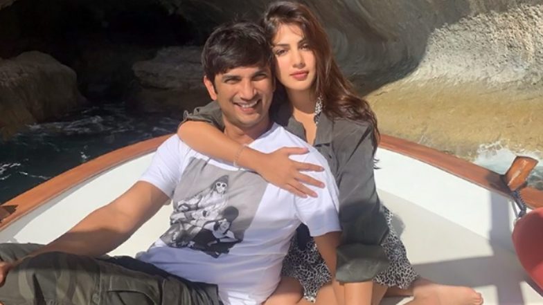 Sushant Singh Rajput Case: नारकोटिक्स कंट्रोल ब्यूरो ने रिया चक्रवर्ती संग कई लोगों के खिलाफ केस किया दर्ज