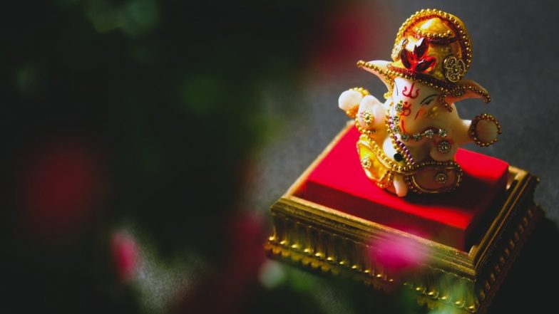Sankashti Chaturthi June 2020: संकष्टी चतुर्थी के व्रत से दूर होते हैं जीवन के सारे कष्ट, जानें  शुभ मुहूर्त, पूजा विधि और चंद्रोदय का समय