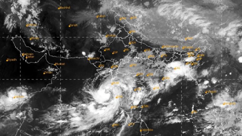 Cyclone Nisarga Update: IMD ने कहा- 3 घंटों के दौरान मुंबई और ठाणे जिले में प्रवेश करेगा चक्रवाती तूफान, कोलाबा में 72 किमी प्रति घंटे की रफ्तार से चल रही हवा