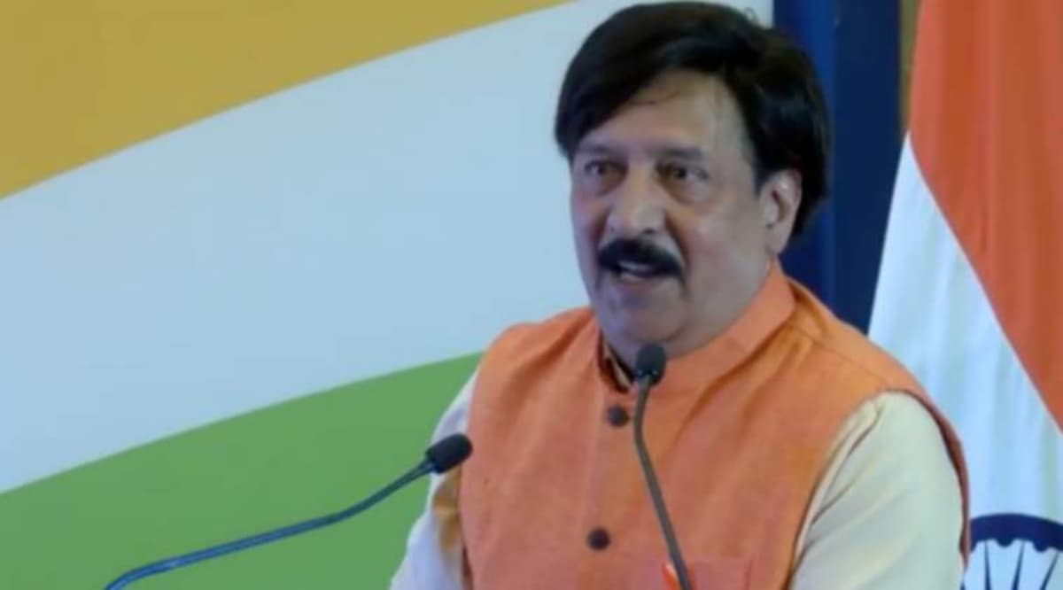 गुजराती सिनेमा के नामी एक्टर दीपक दवे का हुआ निधन, अनुपम खेर ने ट्वीट करके दी जानकारी गुजराती सिनेमा के नामी एक्टर दीपक दवे का हुआ निधन, अनुपम खेर ने ट्वीट करके दी जानकारी