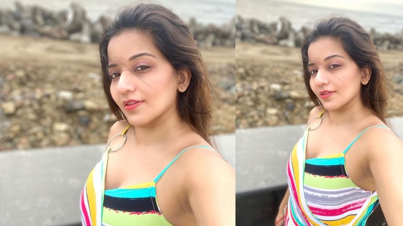 Monalisa Bold Photo: ब्लैक हॉट ड्रेस पहन मोनालिसा ने ढाया कहर, कातिल अंदाज बना देगा दीवाना