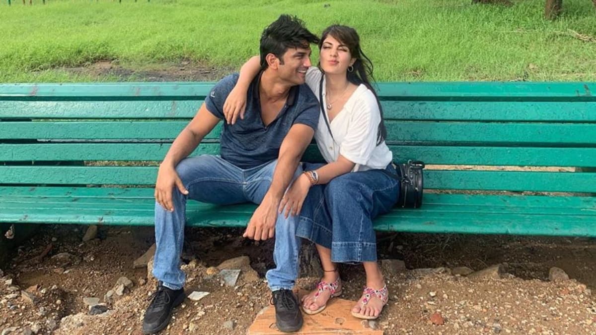RIP Sushant Singh Rajput: अंकिता लोखंडे से लेकर रिया चक्रबर्ती तक इन एक्ट्रेस के साथ अफेयर को लेकर चर्चा में रहे सुशांत सिंह राजपूत RIP Sushant Singh Rajput: अंकिता लोखंडे से लेकर रिया चक्रबर्ती तक इन एक्ट्रेस के साथ अफेयर को लेकर चर्चा में रहे सुशांत सिंह राजपूत