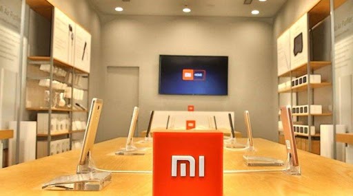 चीनी उत्पादों के बहिष्कार के डर से Xiaomi ने अपने स्टोर्स पर लिखा 'मेड इन इंडिया'