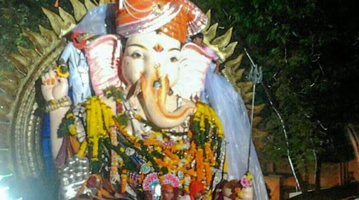 Ganesh Chaturthi 2020: कोरोना संकट के चलते इस साल 21 फीट की नहीं होगी 'गिरगांव चा राजा' की मूर्ति, भक्त कर सकेंगे लाइव दर्शन