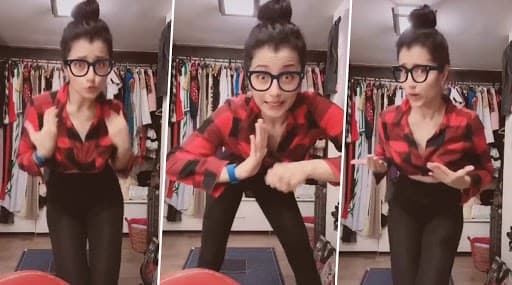 साउथ एक्ट्रेस तृषा कृष्णन ने हॉट अंदाज में किया डांस, TikTok Video सोशल मीडिया पर हुआ Viral साउथ एक्ट्रेस तृषा कृष्णन ने हॉट अंदाज में किया डांस, TikTok Video सोशल मीडिया पर हुआ Viral