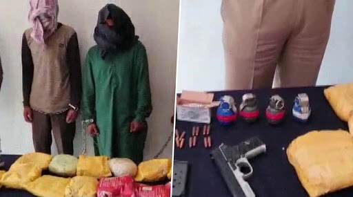 जम्मू-कश्मीर: कुपवाड़ा में नार्को-टेरर मॉड्यूल का भंडाफोड़, 65 करोड़ रुपए की ड्रग्स, 2 पिस्टल और 4 ग्रेनेड बरामद, 2 गिरफ्तार जम्मू-कश्मीर: कुपवाड़ा में नार्को-टेरर मॉड्यूल का भंडाफोड़, 65 करोड़ रुपए की ड्रग्स, 2 पिस्टल और 4 ग्रेनेड बरामद, 2 गिरफ्तार