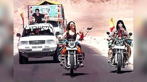कियारा आडवाणी ने अपनी पहली फिल्म 'फुगली' के 6 साल पूरे होने पर इंस्टाग्राम पर शेयर की स्पेशल तस्वीर कियारा आडवाणी ने अपनी पहली फिल्म 'फुगली' के 6 साल पूरे होने पर इंस्टाग्राम पर शेयर की स्पेशल तस्वीर
