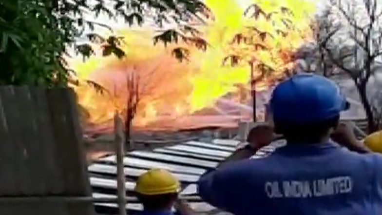 California Wildfire: कैलिफ़ोर्निया की जंगली आग का तांडव, राख तेज़ हवाओं के साथ उड़कर लॉस एंजेल्स तक पहुंची