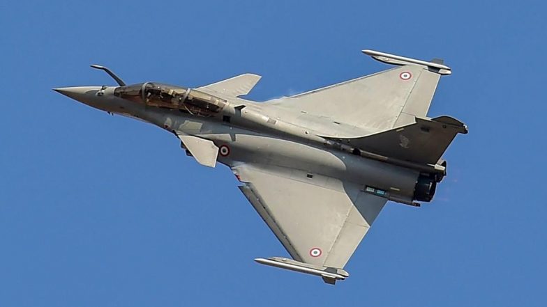 राफेल की लैंडिंग से पहले अंबाला एयरफोर्स बेस के पास धारा 144 लागू, Rafale 29 जुलाई को पहुंचेगा भारत